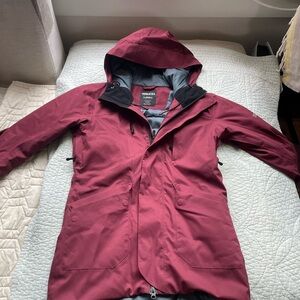 Women's Burgundy Ski Jacket